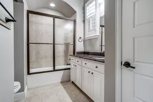 1071 Jennala Dr, Frisco, TX 75036 - Photo 24
