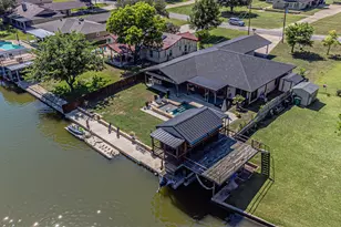 3801 Quail Run, Granbury, TX 76049 - Photo 4