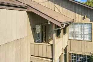 10437 High Hollows Dr, Dallas, TX 75230 - Photo 18