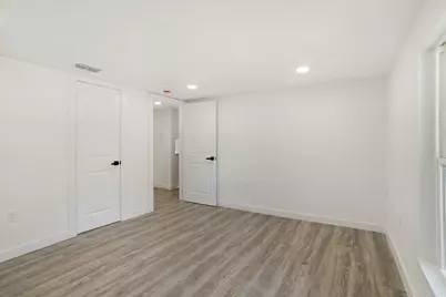 450 Hickory Street, Lewisville, TX 75057 - Photo 10