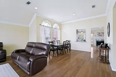 5217 Shadow Glen Drive, Grapevine, TX 76051 - Photo 6