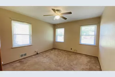 1617 Blackhawk Lane, Garland, TX 75043 - Photo 8