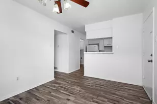 2205 Chase Ct, Dalworthington Gardens, TX 76013 - Photo 12