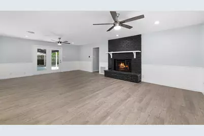 2133 Williams Place, Fort Worth, TX 76111 - Photo 6