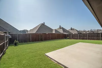 2761 Lisa Maria Street, Burleson, TX 76028 - Photo 26