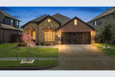 2761 Lisa Maria Street, Burleson, TX 76028 - Photo 2