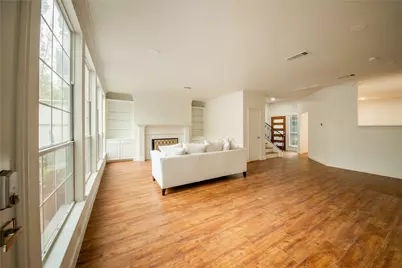 4313 Tomberra Way, Dallas, TX 75220 - Photo 10