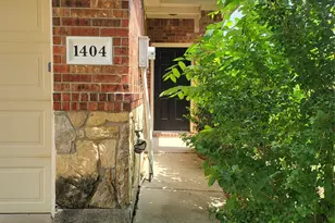 1404 Piedmont Dr, Mansfield, TX 76063 - Photo 2