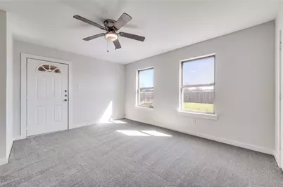 612 N 6th, Gunter, TX 75058 - Photo 10