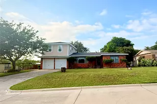 6408 Lake Vista St, Lake Worth, TX 76135 - Photo 1