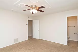 5621 Brent Dr, Haltom City, TX 76148 - Photo 12