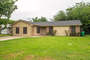 5621 Brent Dr, Haltom City, TX 76148 - Photo 2