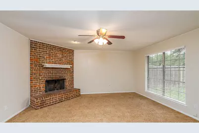 5621 Brent Drive, Haltom City, TX 76148 - Photo 30
