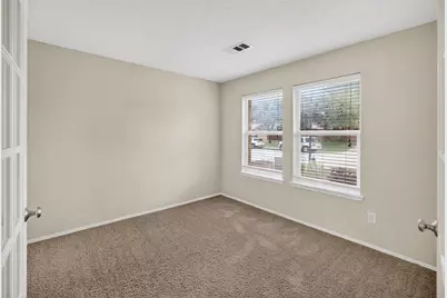 4022 Cedar Elm Lane, Dallas, TX 75212 - Photo 2