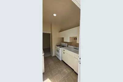 1719 Elizabeth Avenue, Wichita Falls, TX 76301 - Photo 6