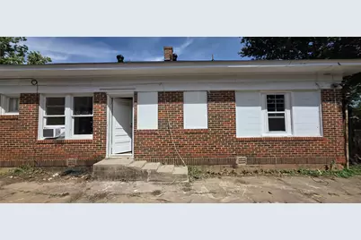 1719 Elizabeth Avenue, Wichita Falls, TX 76301 - Photo 2