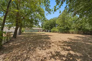 3108 S 3rd St, Waco, TX 76706 - Photo 14