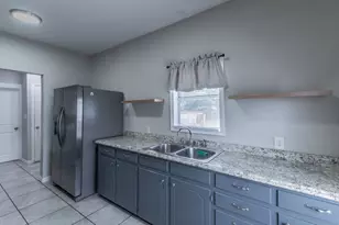 2714 26th St, Fort Worth, TX 76106 - Photo 4