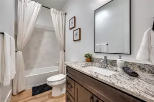 2130 Roanoke Ave, Dallas, TX 75235 - Photo 14