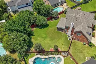 461 Shade Tree Ct, Hurst, TX 76054 - Photo 32