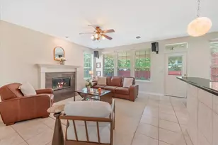 461 Shade Tree Ct, Hurst, TX 76054 - Photo 8