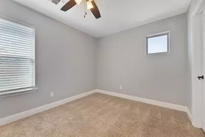1713 Bronco Road, Granbury, TX 76049 - Photo 22