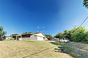 627 McKown Dr, Mansfield, TX 76063 - Photo 12