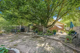 5303 Hilltop, Greenville, TX 75402 - Photo 12