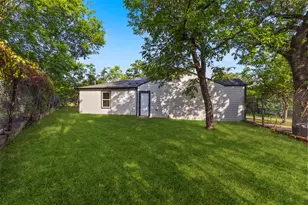 4817 Erath St, Fort Worth, TX 76119 - Photo 24