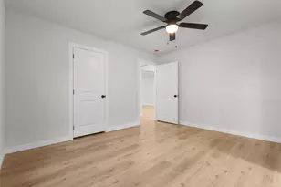 4817 Erath St, Fort Worth, TX 76119 - Photo 12