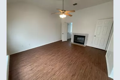 819 Over Ridge Drive, Grand Prairie, TX 75052 - Photo 14