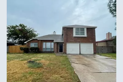 819 Over Ridge Drive, Grand Prairie, TX 75052 - Photo 1
