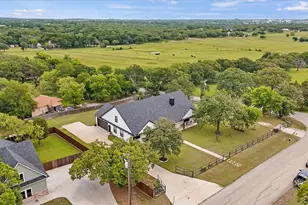 5509 County Rd 1022, Joshua, TX 76058 - Photo 6