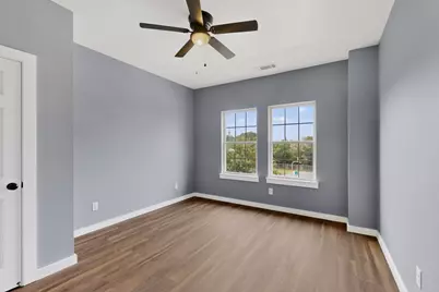 800 Oak Creek Drive, Hutchins, TX 75141 - Photo 8