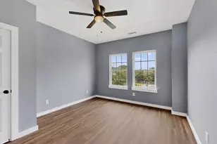 800 Oak Creek Dr, Hutchins, TX 75141 - Photo 8