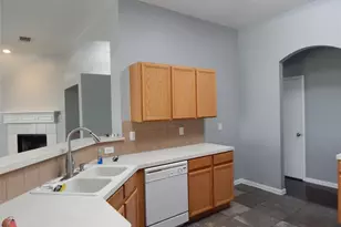 2704 Pyramid Ln, Mansfield, TX 76063 - Photo 10
