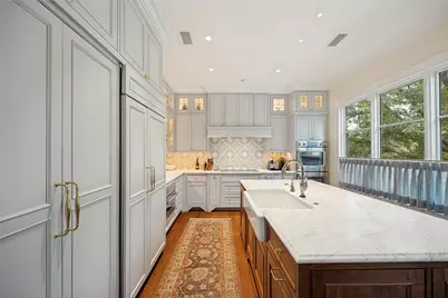 8511 Edgemere Road #201, Dallas, TX 75225 - Photo 12