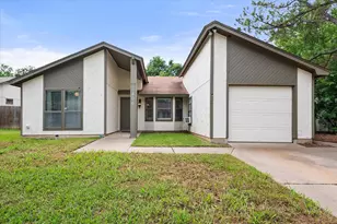 1406 Colonnade Dr, Arlington, TX 76018 - Photo 1