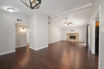1406 Colonnade Drive, Arlington, TX 76018 - Photo 8