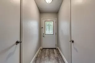 1002 Canary Ln, Mansfield, TX 76063 - Photo 2