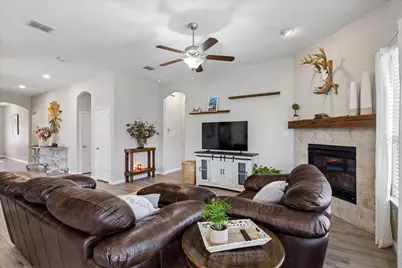 14824 Rocky Face Lane, Fort Worth, TX 76052 - Photo 10