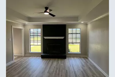 511 Amber Lane, DeSoto, TX 75115 - Photo 2