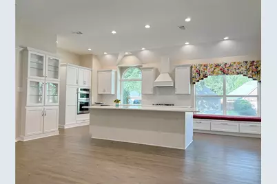2001 Elm Creek Lane, Flower Mound, TX 75028 - Photo 10