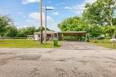 811 SW 21st Street, Mineral Wells, TX 76067 - Photo 6