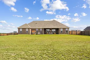 210 Lakecrest Dr, Muenster, TX 76252 - Photo 34