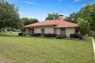 1400 Rusdell Dr, Irving, TX 75060 - Photo 2