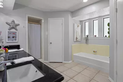 1400 Rusdell Drive, Irving, TX 75060 - Photo 16