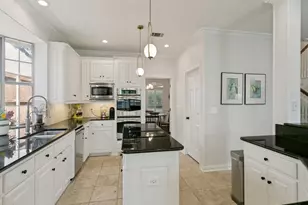 1305 Tree Farm Dr, Plano, TX 75093 - Photo 14