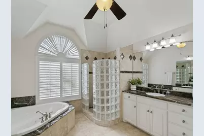 1305 Tree Farm Drive, Plano, TX 75093 - Photo 24