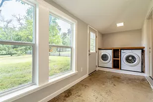 167 W Ross St, Walnut Springs, TX 76690 - Photo 24
